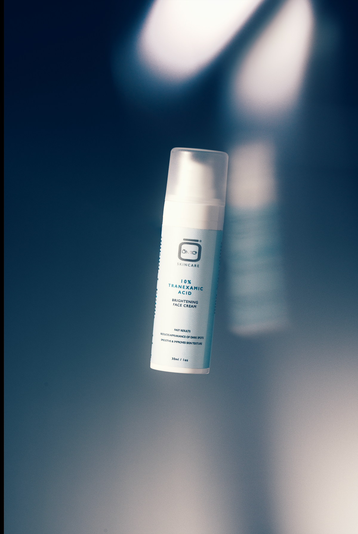 Omic+ Crème Éclaircissante Visage à l'Acide Tranexamique 10% - Résultats Rapides 30ml